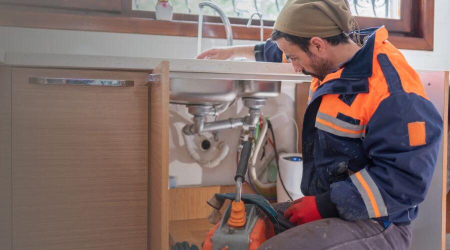 Professional bathroom faucet installation services in Holiday, FL